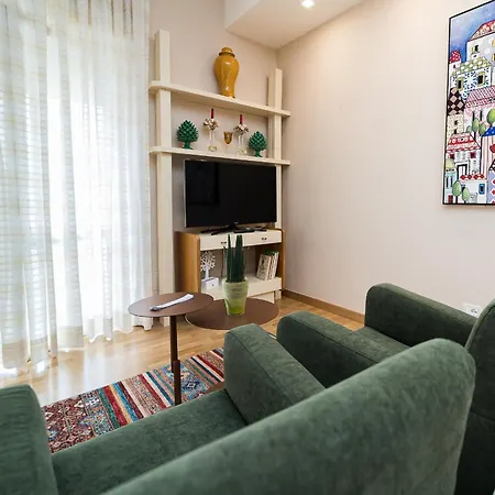 Goodstay Cianci Luxury לצ'ה